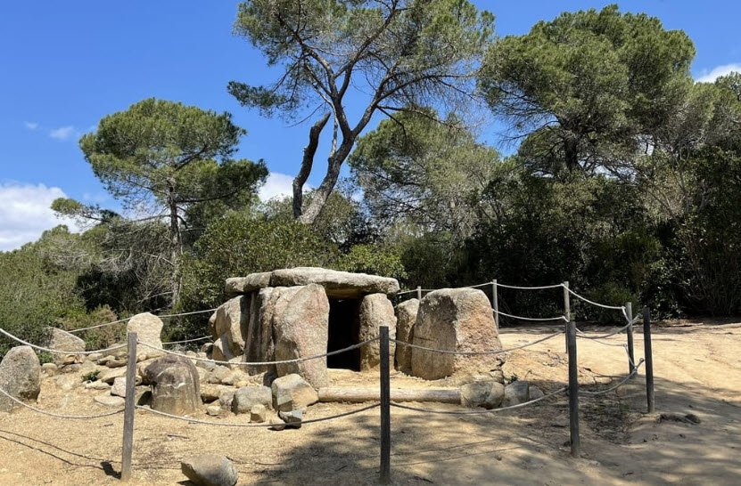 Castell de Montpalau, Spain